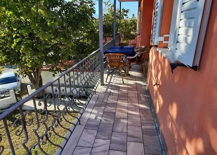 River House Apartman